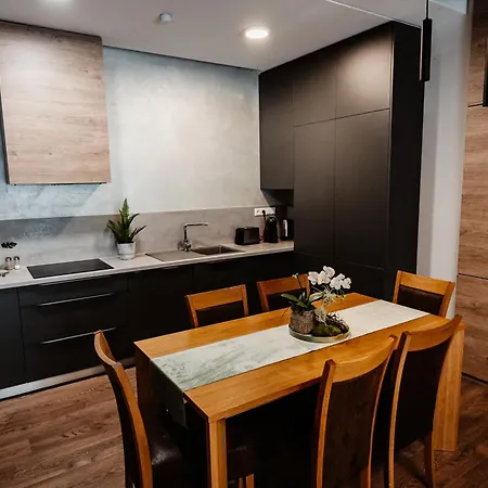 Ah Herberia Free Parking コシツェ